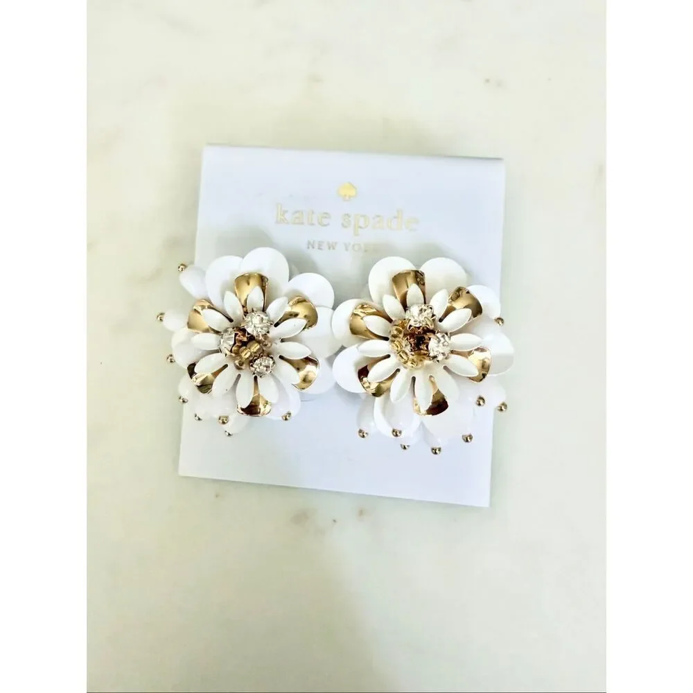 Kate Spade White Enamel Floral Statement Stud Earrings Gold Tone Crystal Daisy